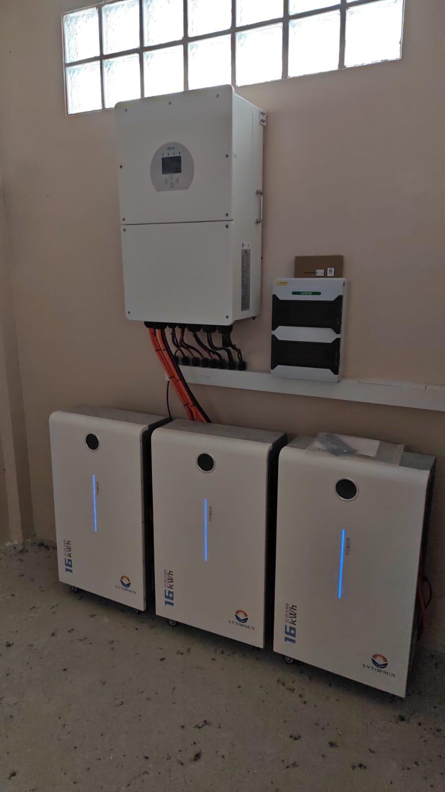 Solar battery storage bank and inverter